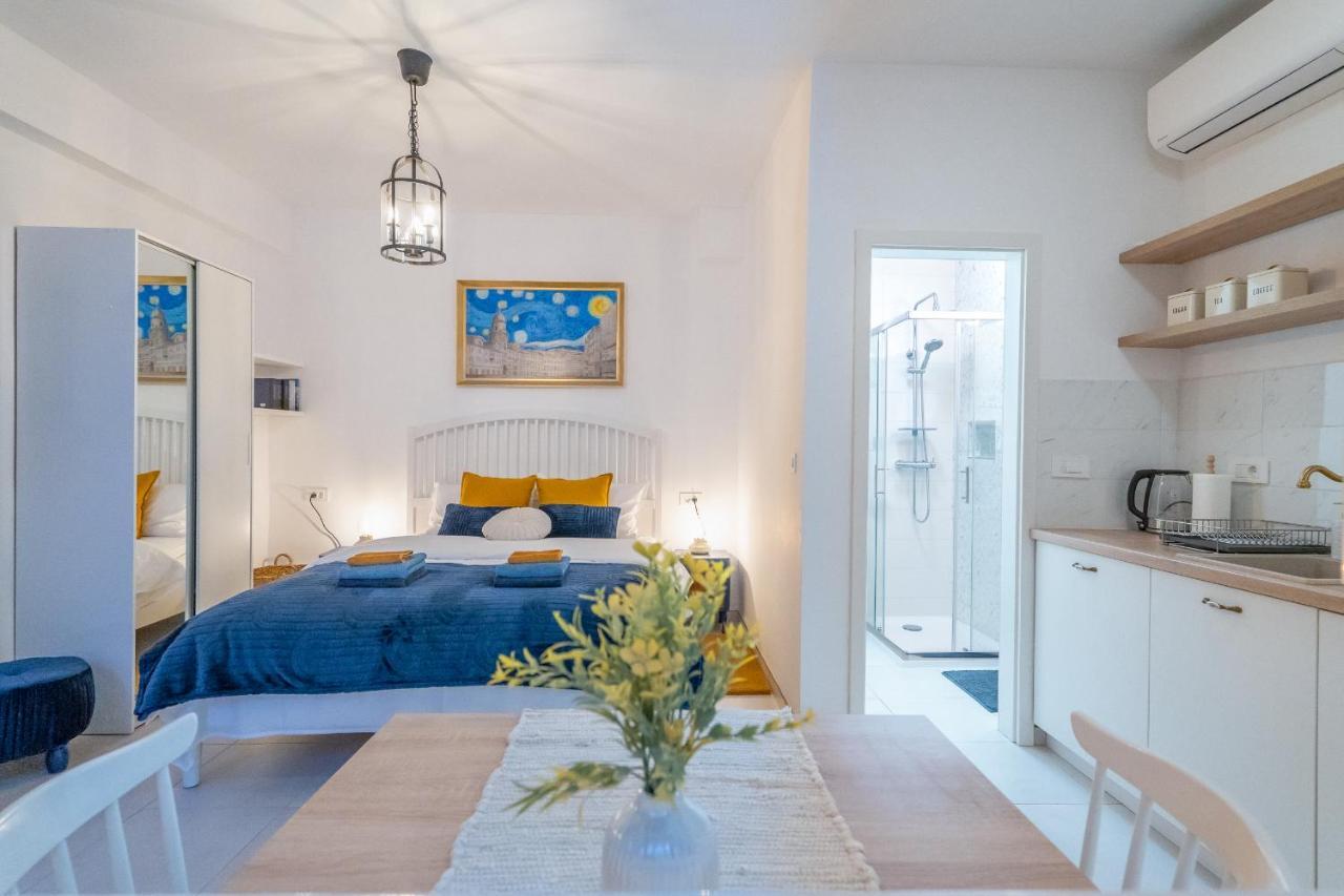 Starry Night Studio Apartment リエカ エクステリア 写真