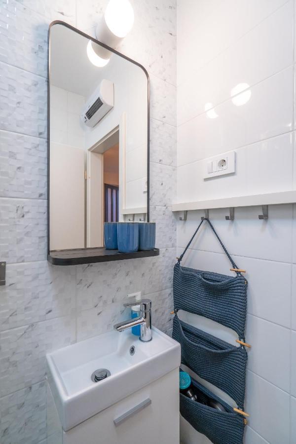 Starry Night Studio Apartment リエカ エクステリア 写真