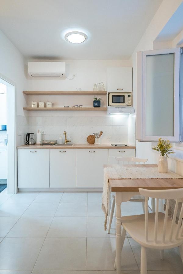 Starry Night Studio Apartment リエカ エクステリア 写真